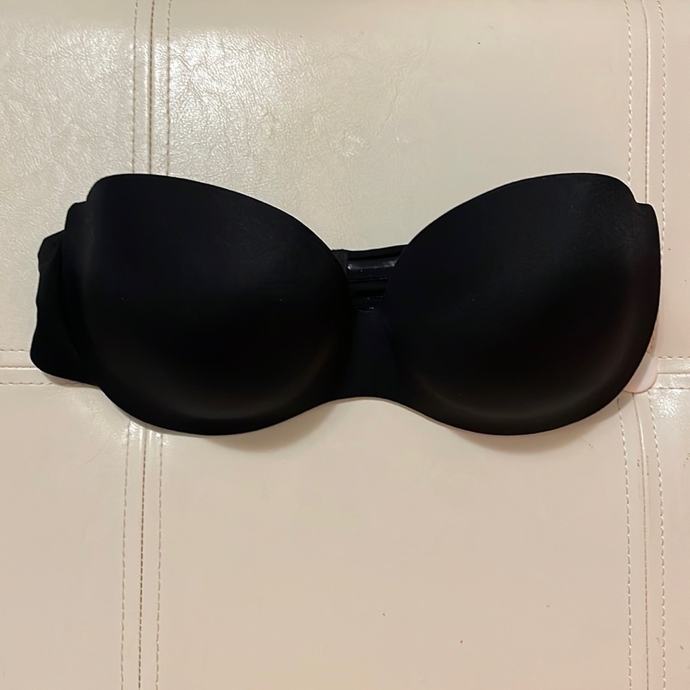 Strapless bra